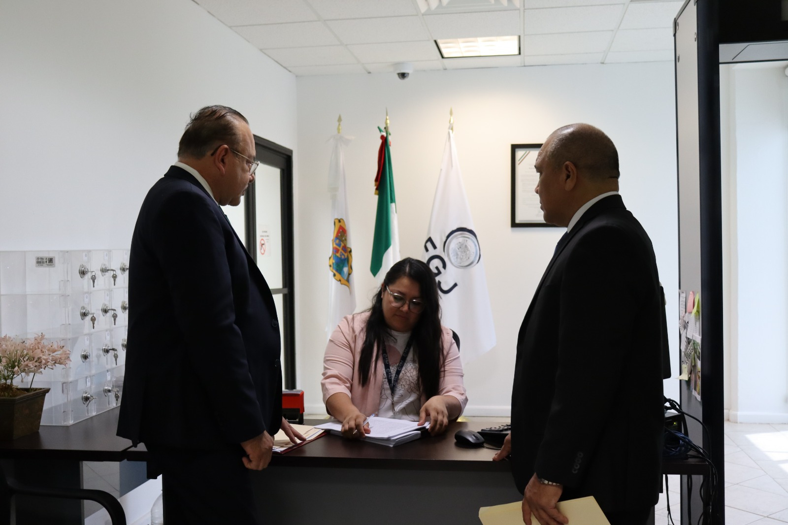 Turnan denuncia contra Raúl Ramírez Castañeda  a Asuntos Internos de la FGJE