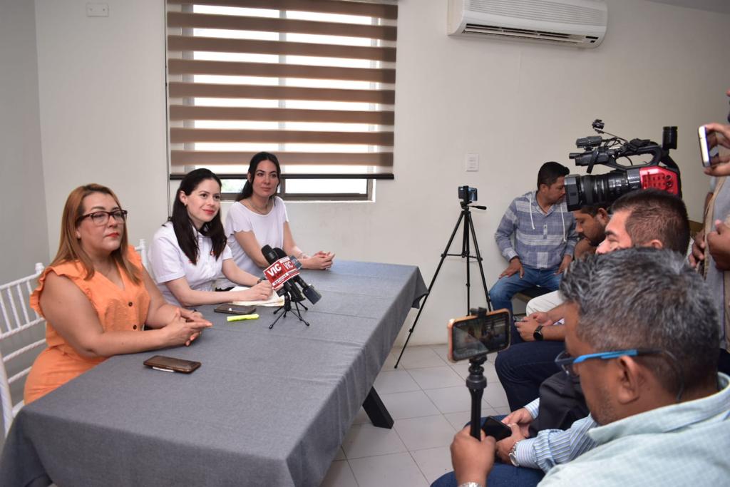 Regidora pone en marcha la campaña “Abraza un Árbol”