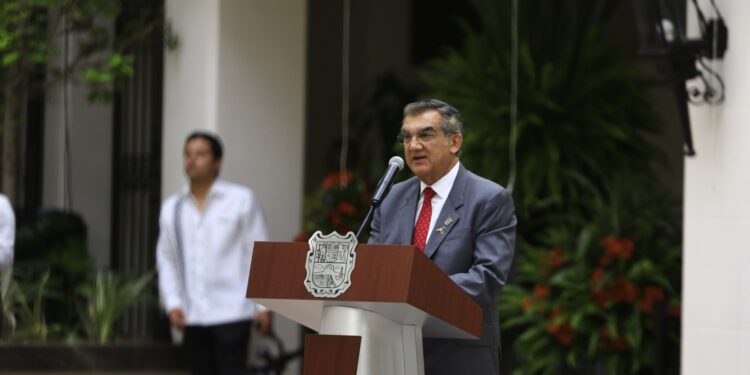 Inaugura Américo rehabilitación de Palacio de Gobierno de Tamaulipas y devela escudos de los 43 municipios