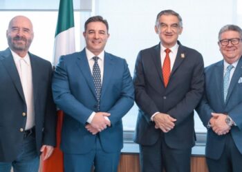 Firma el gobernador Américo Villarreal acuerdo para tratar aguas residuales